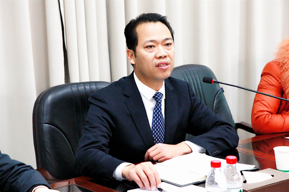 党委书记李维峰讲话2_meitu_1.jpg